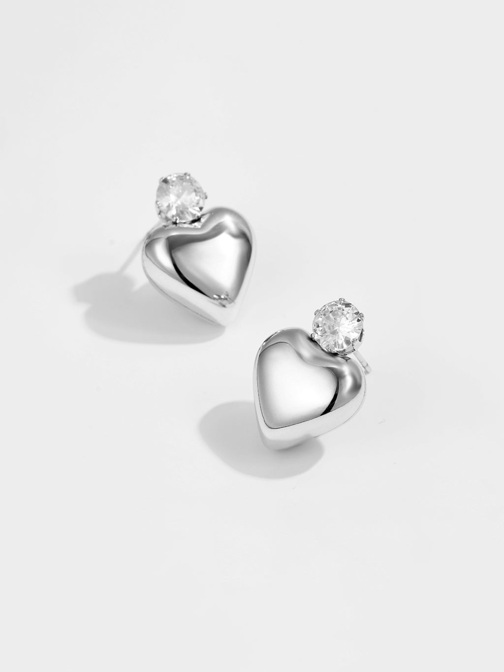 Single Zirkon Puffy Heart Stud Ohrringe
