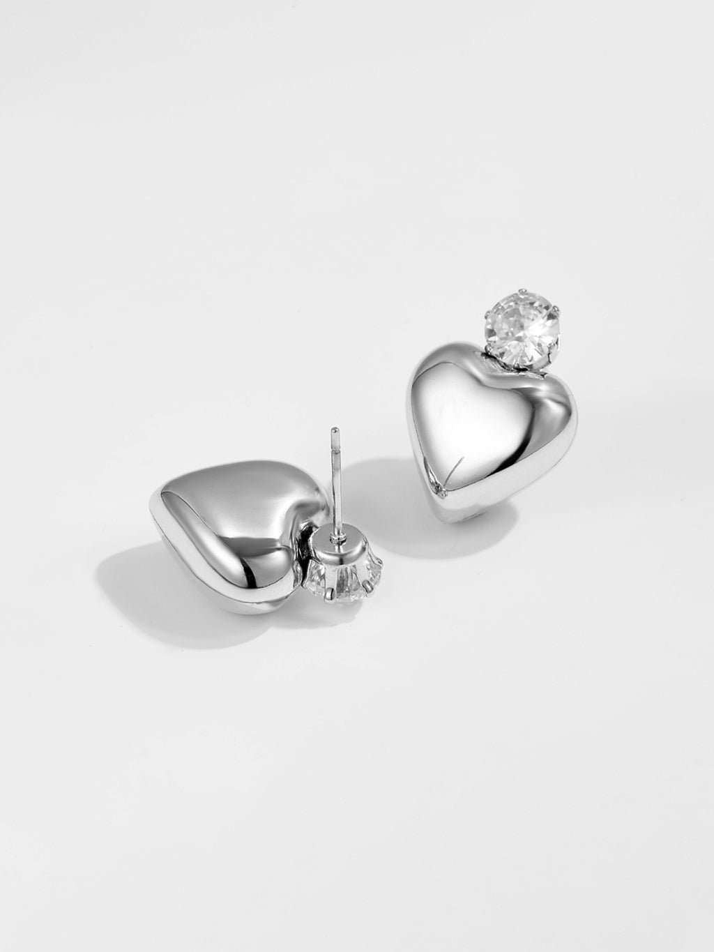 Single Zirkon Puffy Heart Stud Ohrringe