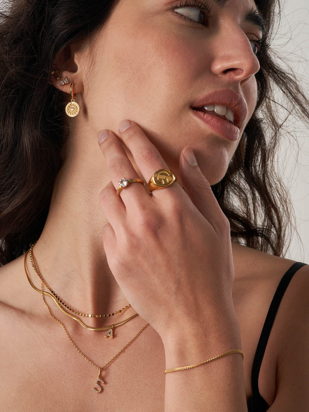 Diamond Pave Letter A Kette