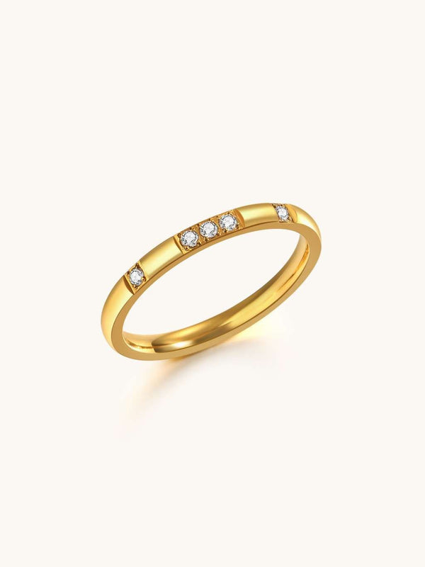 Delicate Glow Ring Gold