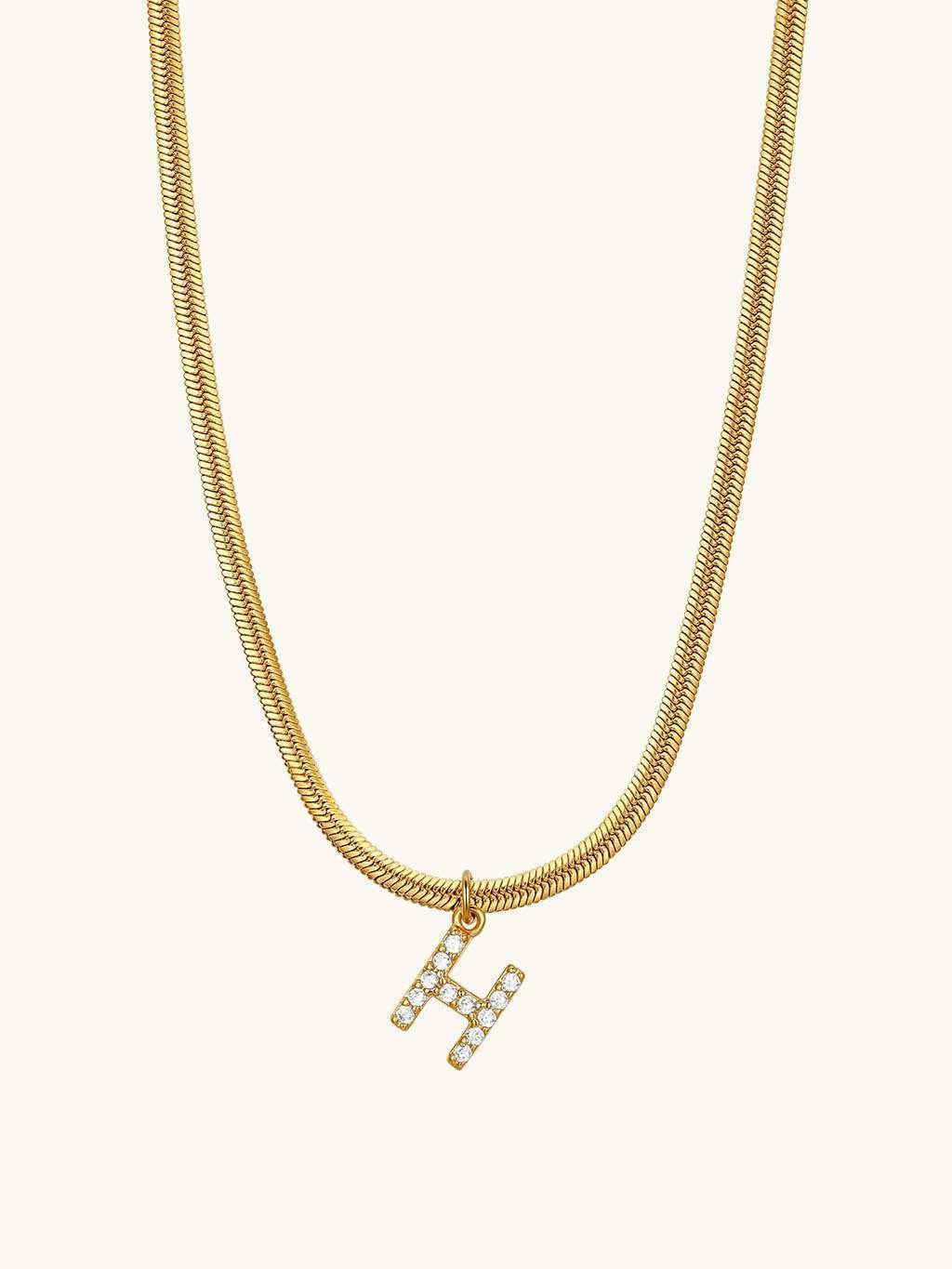 Sparkling Letter P Kette