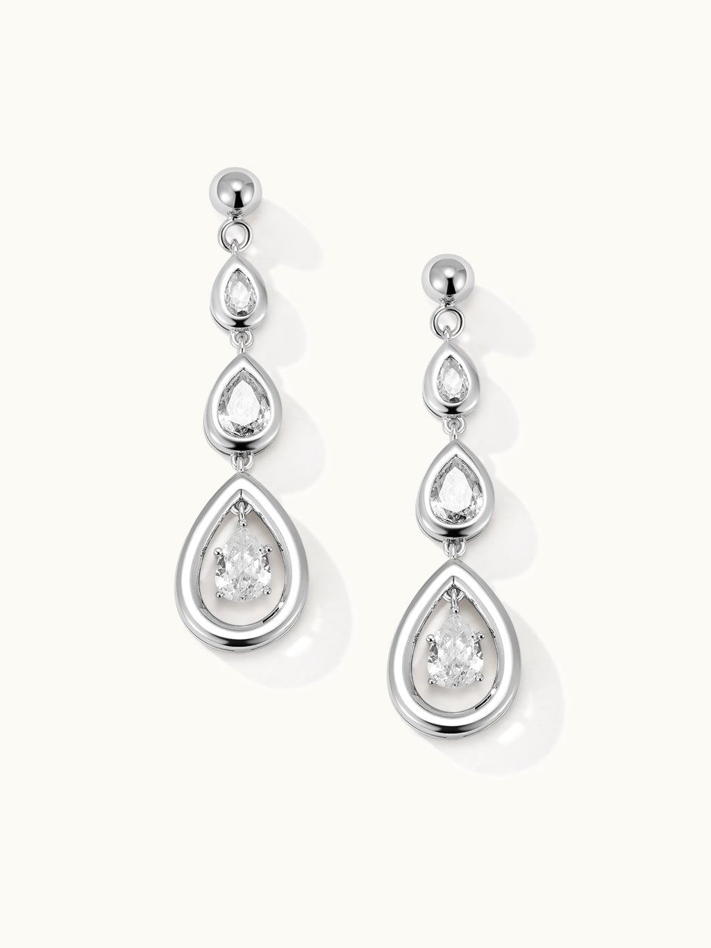 Fancy Triple Teardrop Ohrringe