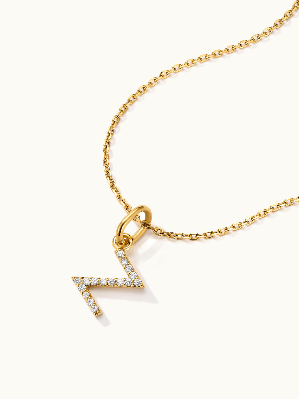 Diamond Pave Letter W Kette